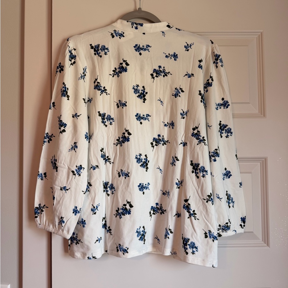 Lands' End White Floral Pintuck Blouse - Picture 8 of 8